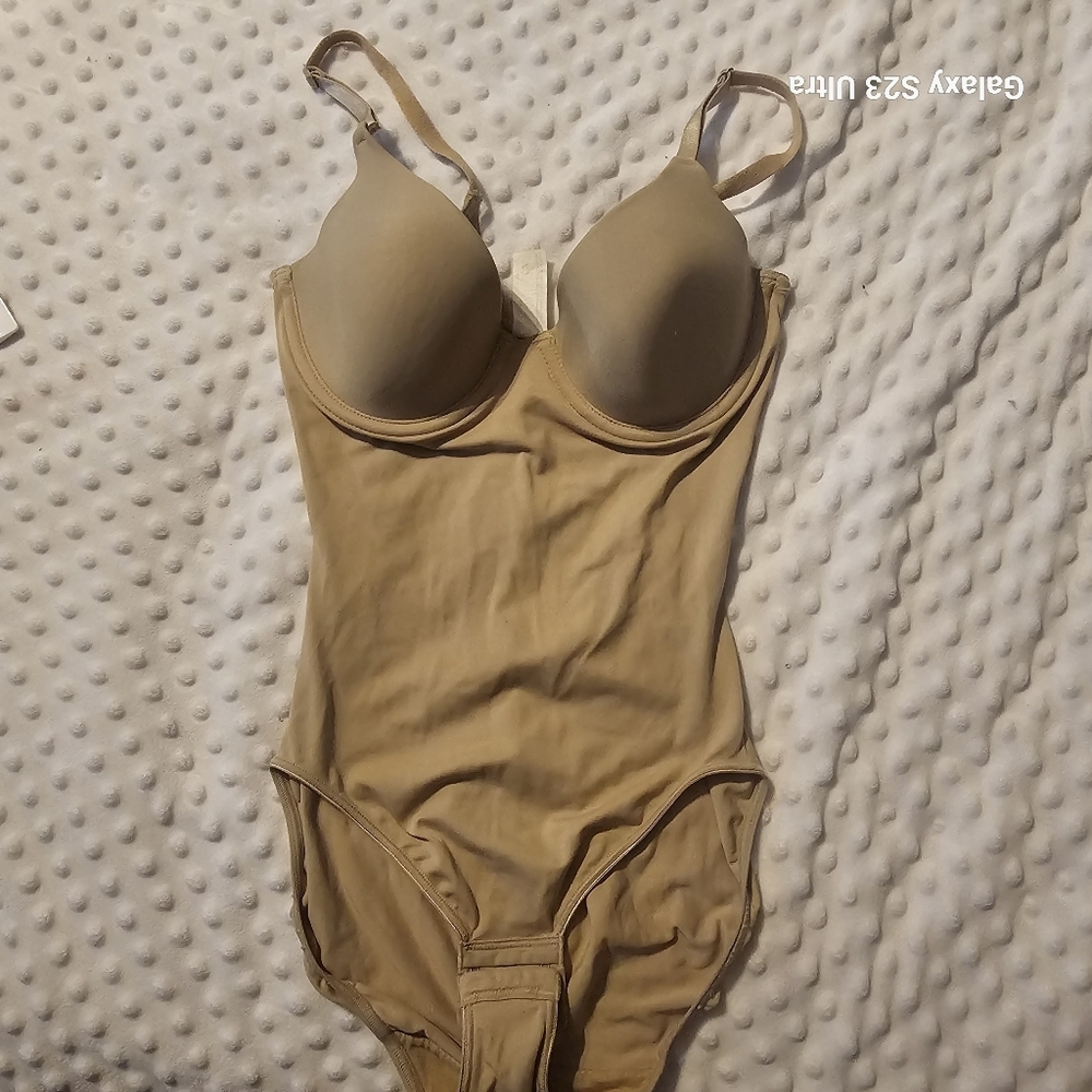 Flexee 34B Shapewear with padding